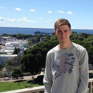 Meet your Posher, Stephen